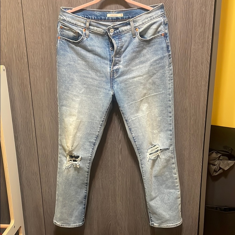 Levi's Blue Straight Leg Wedgie Jeans with Vintage Wash